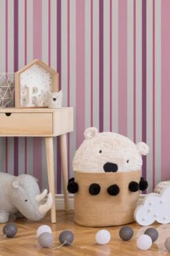 A.S. Creation Boys & Girls 6 | 898319 | Papier Peint à Rayures Papier | 0.53 M X 10.05 M | Rose 7 A.S. Creation Boys & Girls 6 | 898319 | Papier Peint à Rayures Papier | 0.53 M X 10.05 M | Rose -Maison Décorer Magasin 898319 2