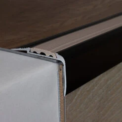 Nez De Marche | Cornière 27 Mm X 58 Mm | Aluminium Anodisé -Maison Décorer Magasin AUER0081 bronze dunkel6 2021