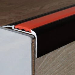 Nez De Marche | Cornière 27 Mm X 58 Mm | Aluminium Anodisé -Maison Décorer Magasin AUER0081 bronze dunkel glatt4 2021