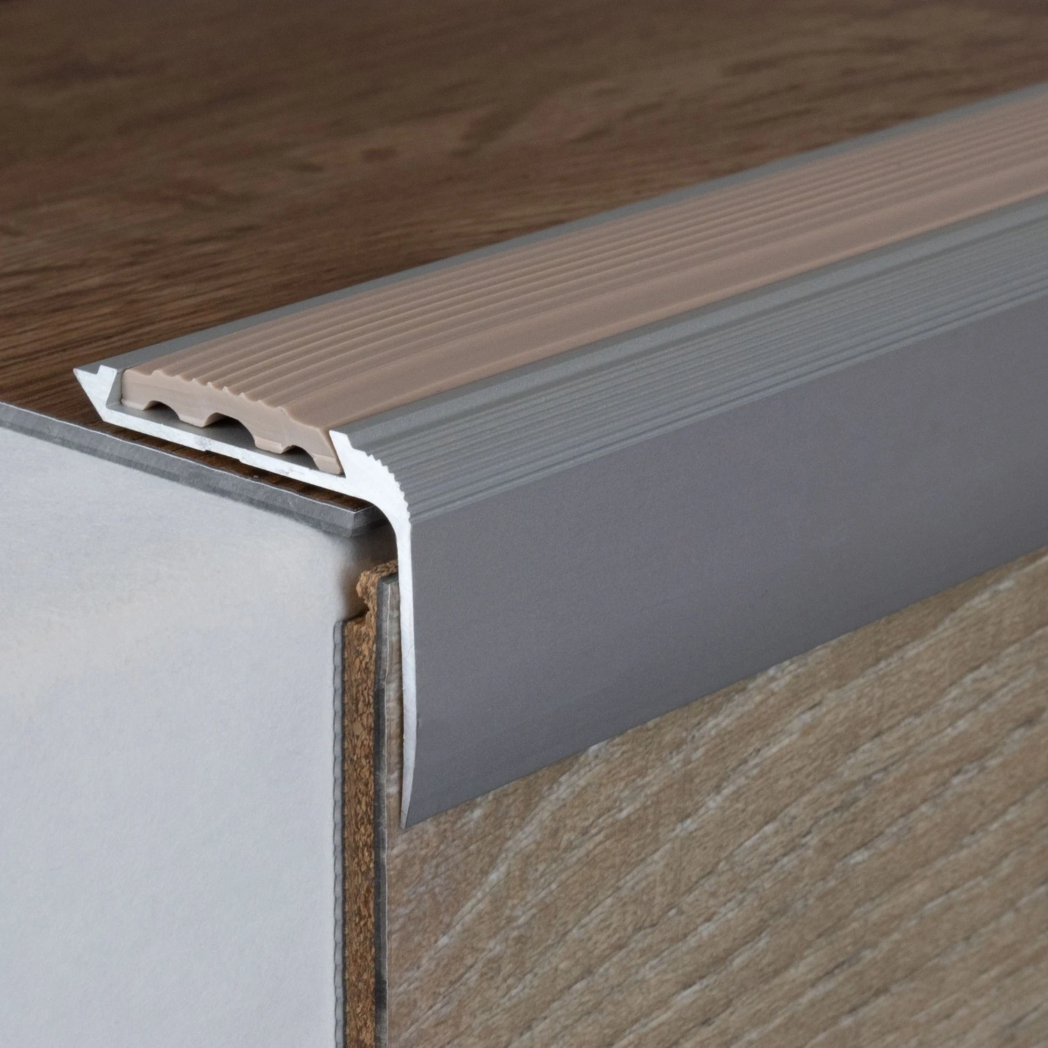 Nez De Marche | Cornière 27 Mm X 40 Mm | Aluminium Anodisé 12 Nez De Marche | Cornière 27 Mm X 40 Mm | Aluminium Anodisé – Image 12