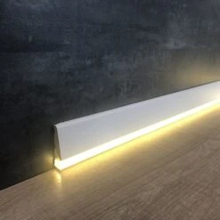 Plinthe Lumineuse | 19 X 73 Mm | Mélaminé Blanc