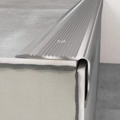 Nez De Marche Aluminium 40 X 30 X 1200 Mm | Argenté